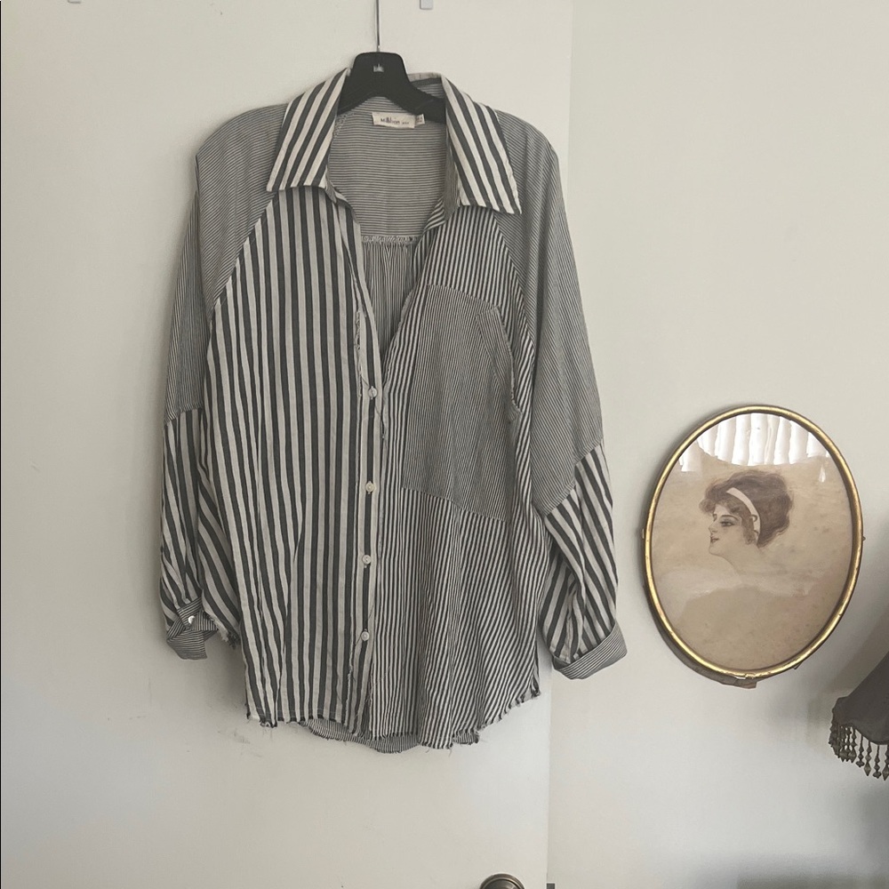 Millibon Women's Black and White Striped Button Down Shirt